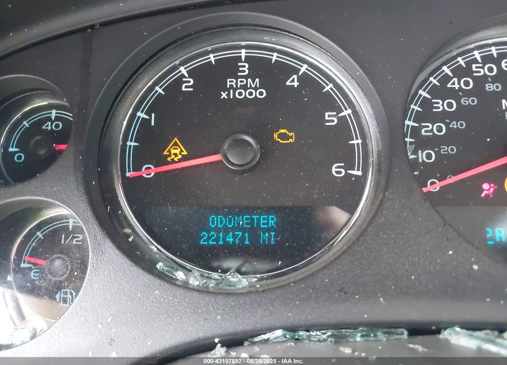 2008 CHEVROLET TAHOE LT VIN: 1GNFC13058J227569