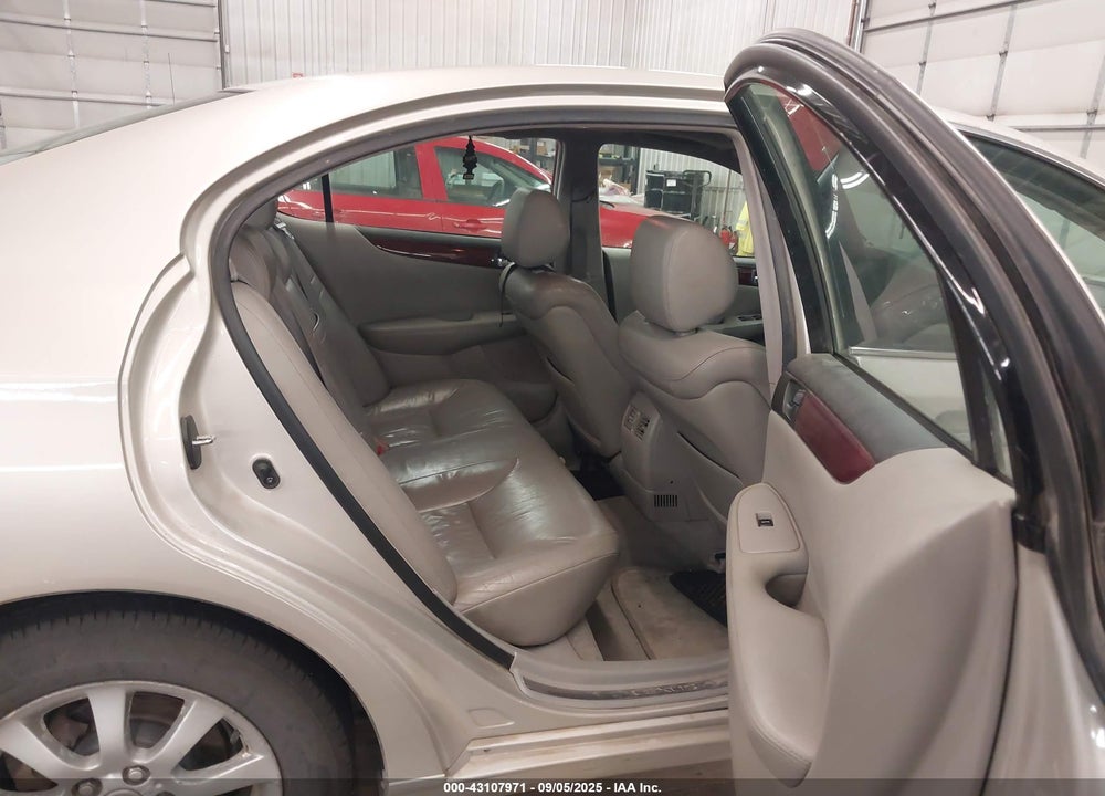 2003 LEXUS ES 300 VIN: JTHBF30G330093296
