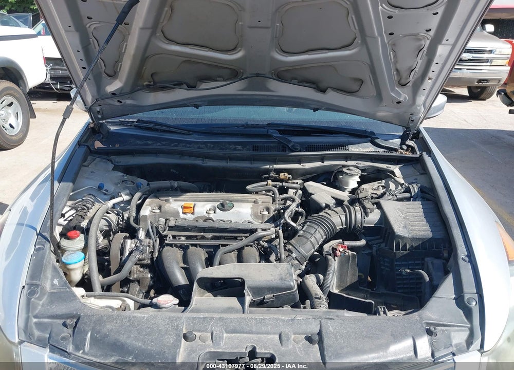 2008 HONDA ACCORD VIN: 1HGCP26488A106718