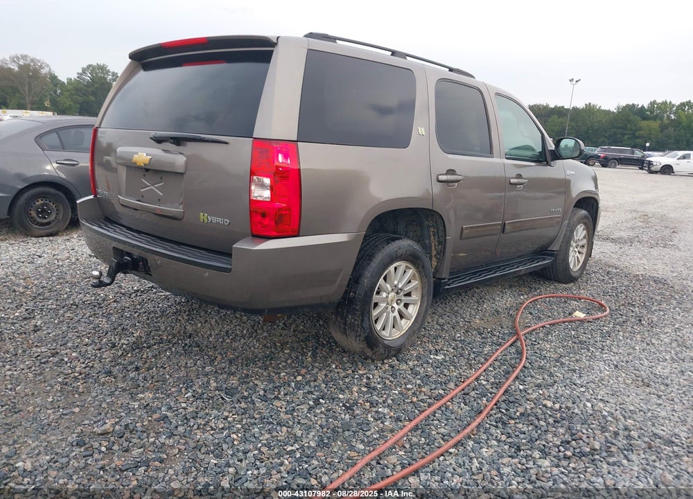 2011 CHEVROLET TAHOE VIN: 1GNSKDFJ4BR136650