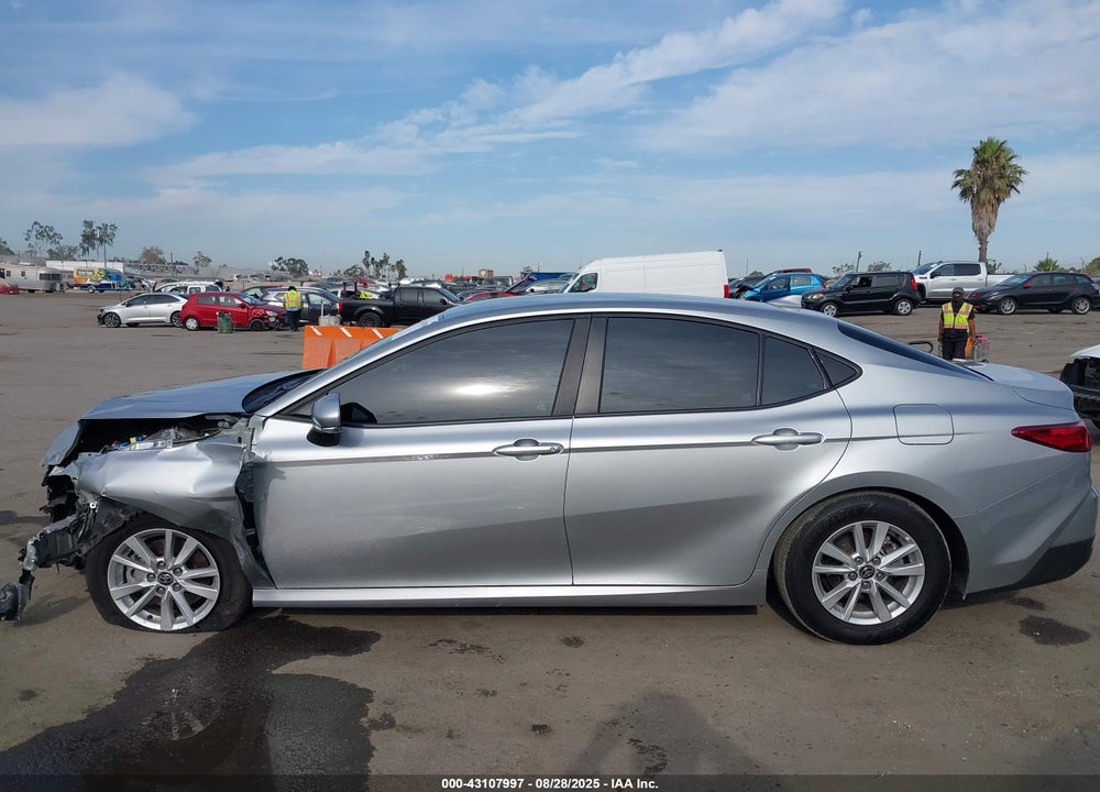 2025 TOYOTA CAMRY VIN: 4T1DAACK6SU005843