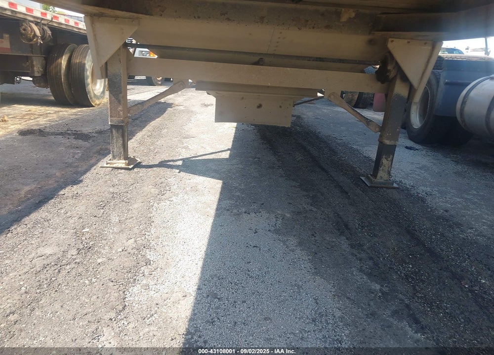 2009 WILSON TRAILER CO --- VIN: 1W17CFXA89A252325
