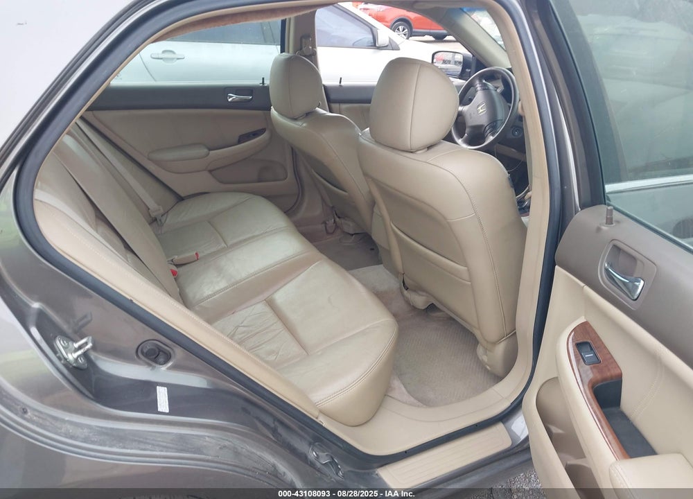 2007 HONDA ACCORD 3.0 EX VIN: 1HGCM66537A063851