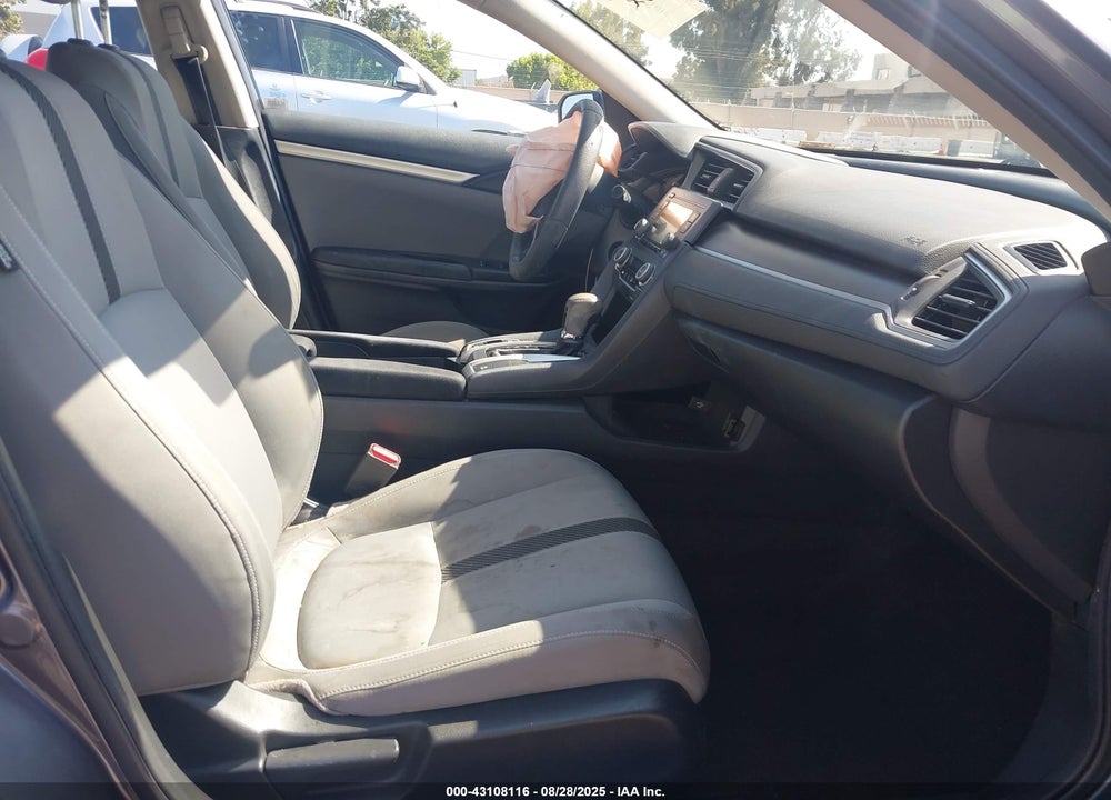 2017 HONDA CIVIC VIN: 19XFC2F58HE218982