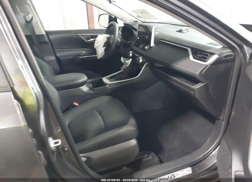 2024 TOYOTA RAV4 VIN: 2T3P1RFV3RC410627