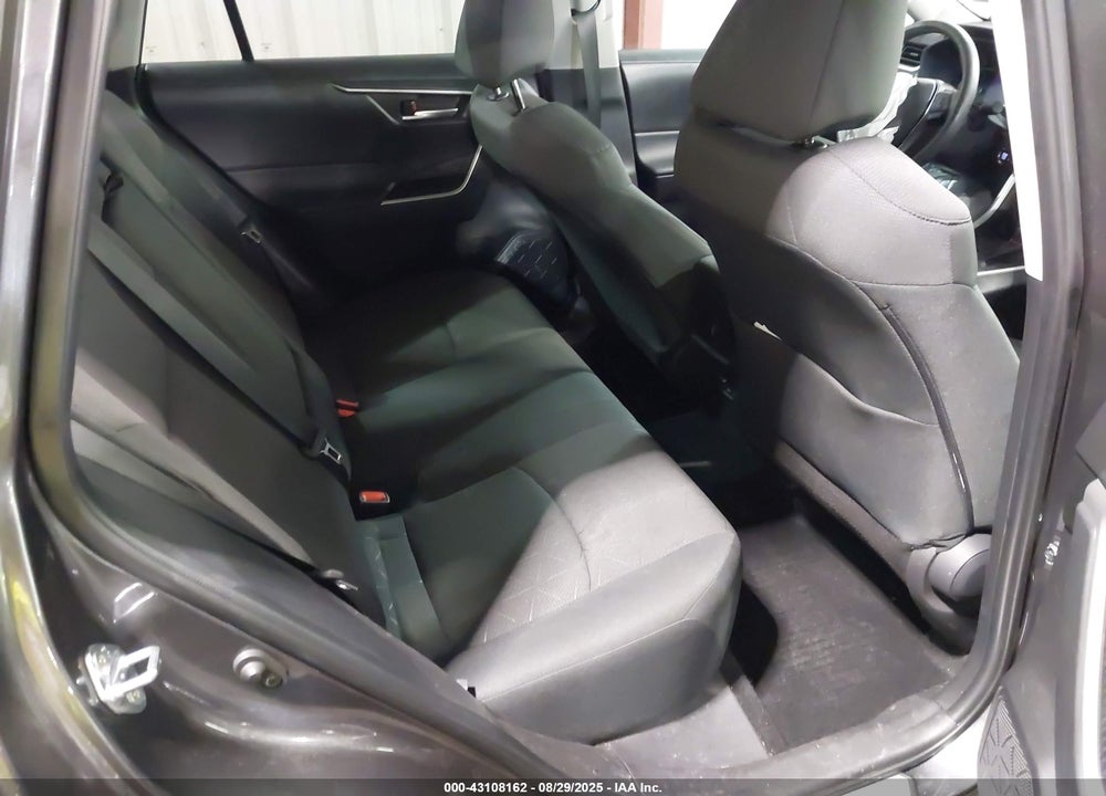 2024 TOYOTA RAV4 VIN: 2T3P1RFV3RC410627