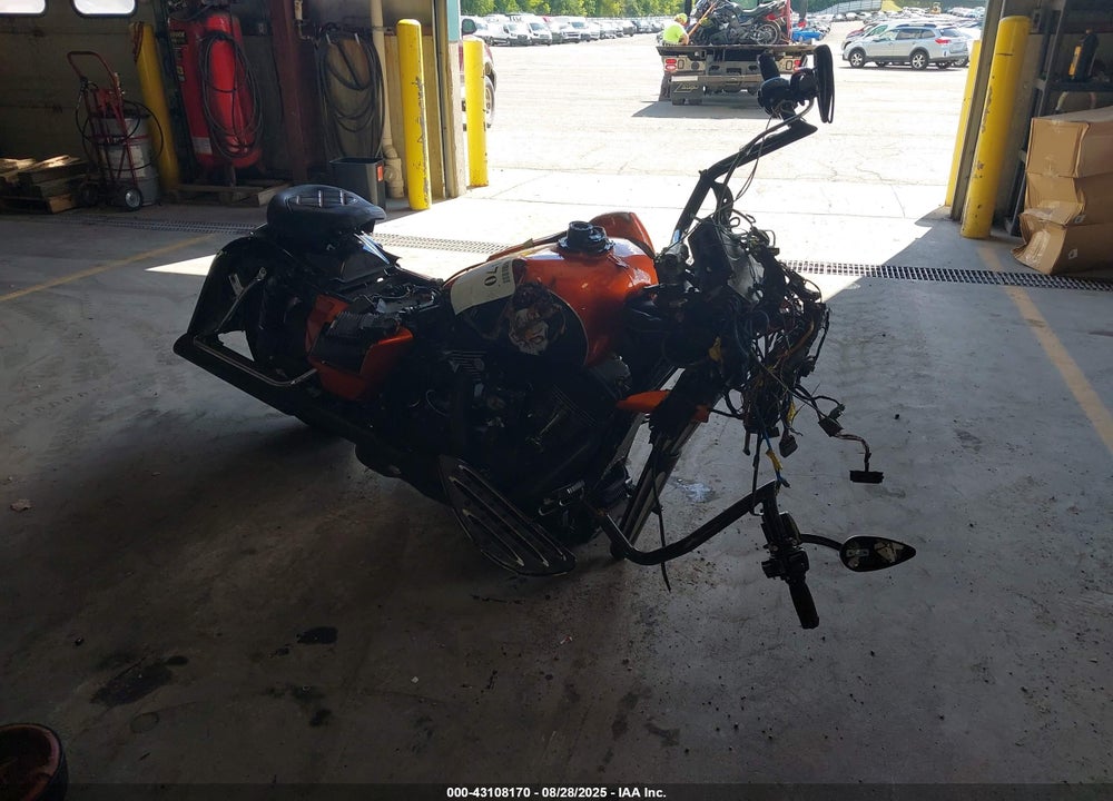 2012 HARLEY-DAVIDSON FLHX STREET GLIDE VIN: 1HD1KBM10CB695391