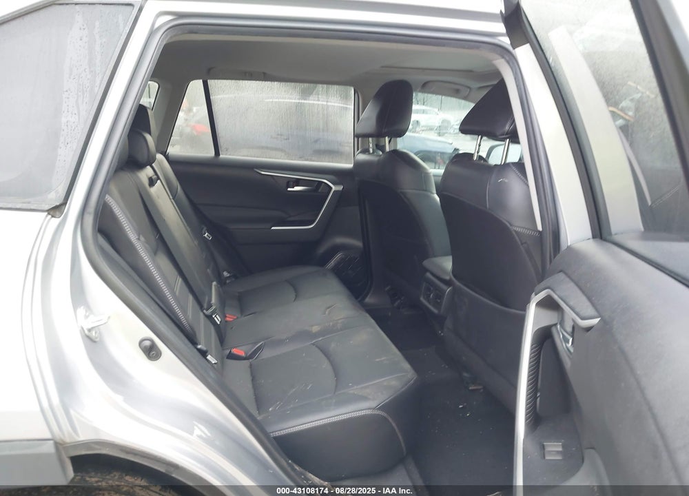 2022 TOYOTA RAV4 VIN: 2T3C1RFV8NC192872