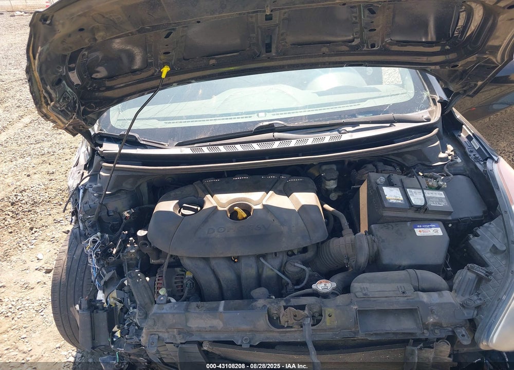 2013 HYUNDAI ELANTRA VIN: KMHDH4AEXDU657961