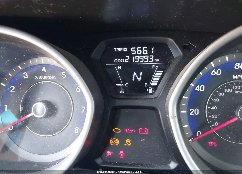 2013 HYUNDAI ELANTRA VIN: KMHDH4AEXDU657961