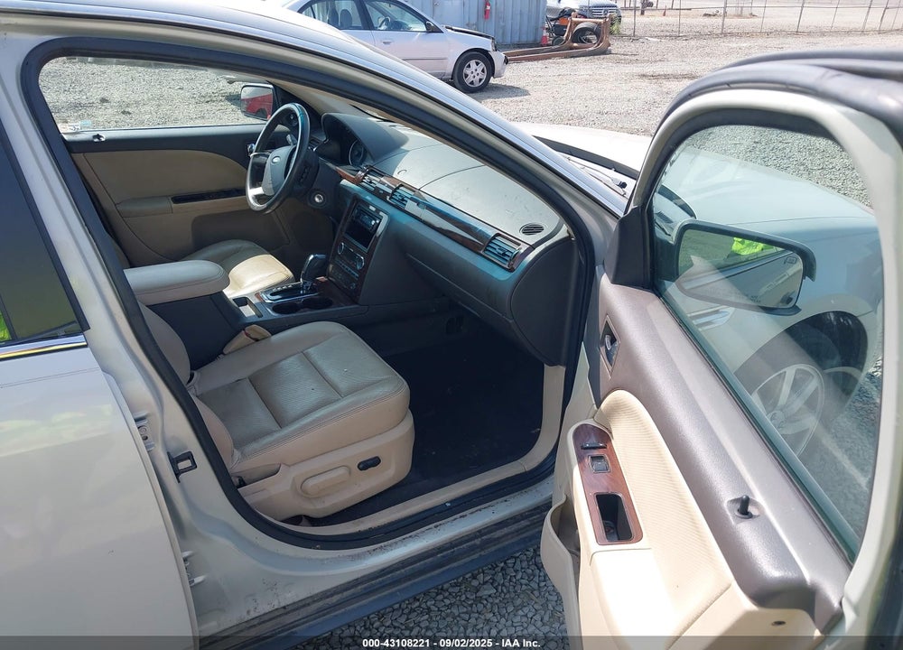 2008 FORD TAURUS SEL VIN: 1FAHP24W88G128228