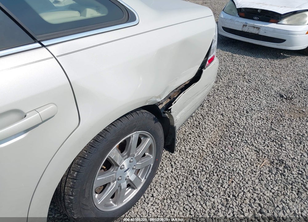 2008 FORD TAURUS SEL VIN: 1FAHP24W88G128228