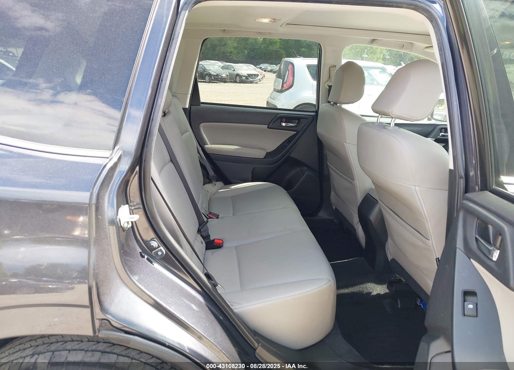 2014 SUBARU FORESTER VIN: JF2SJAHC2EH535061