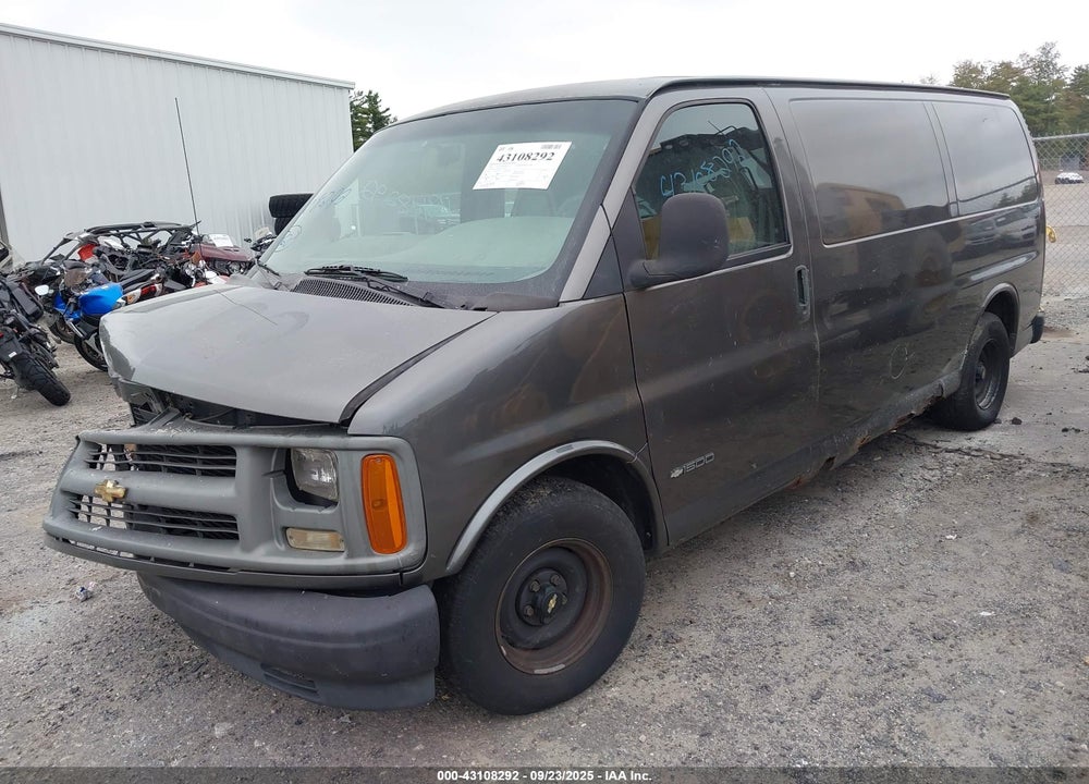 2000 CHEVROLET EXPRESS VIN: 1GCFG15W4Y1119278