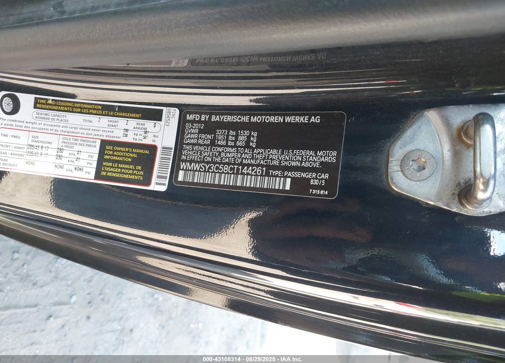 2012 MINI COOPER VIN: WMWSY3C58CT144261