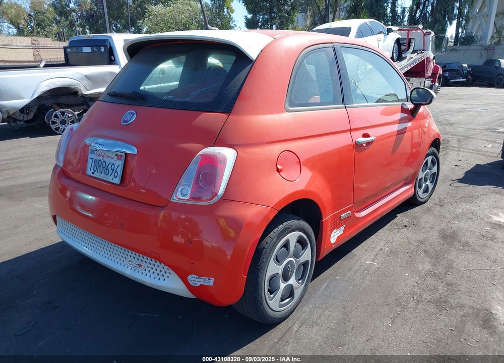 2015 FIAT 500E VIN: 3C3CFFGE5FT647557