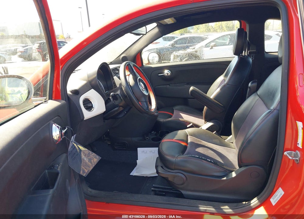 2015 FIAT 500E VIN: 3C3CFFGE5FT647557