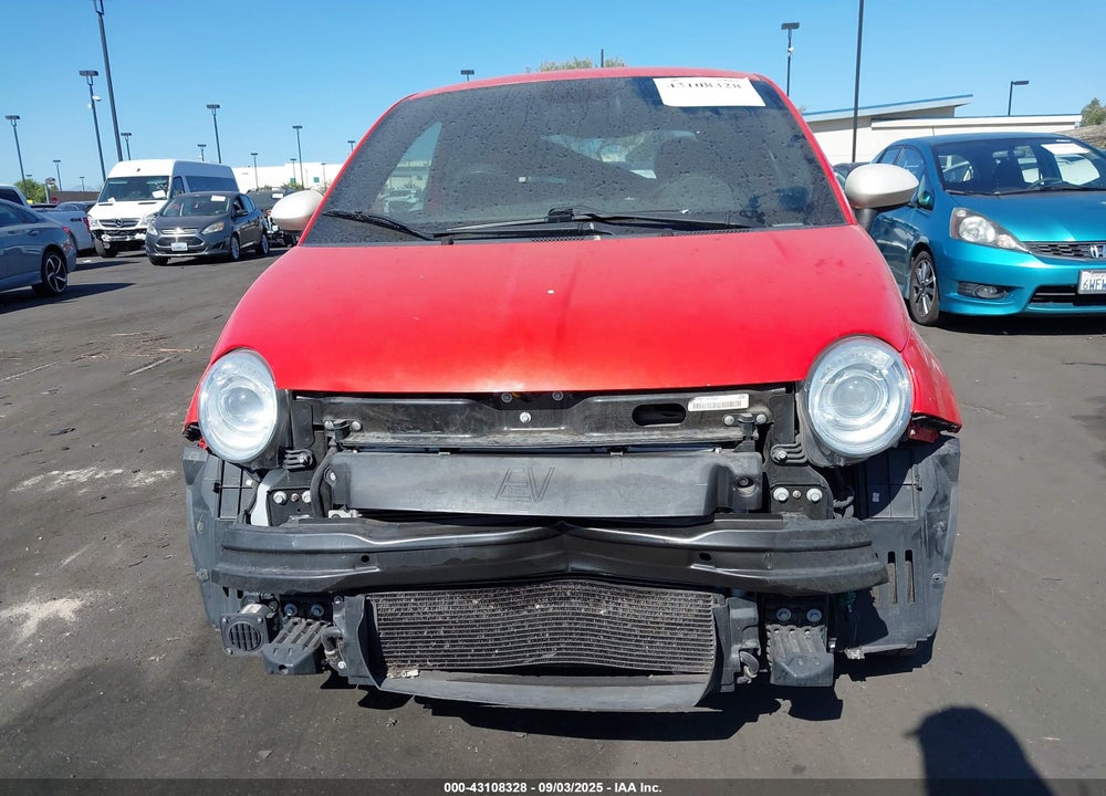 2015 FIAT 500E VIN: 3C3CFFGE5FT647557