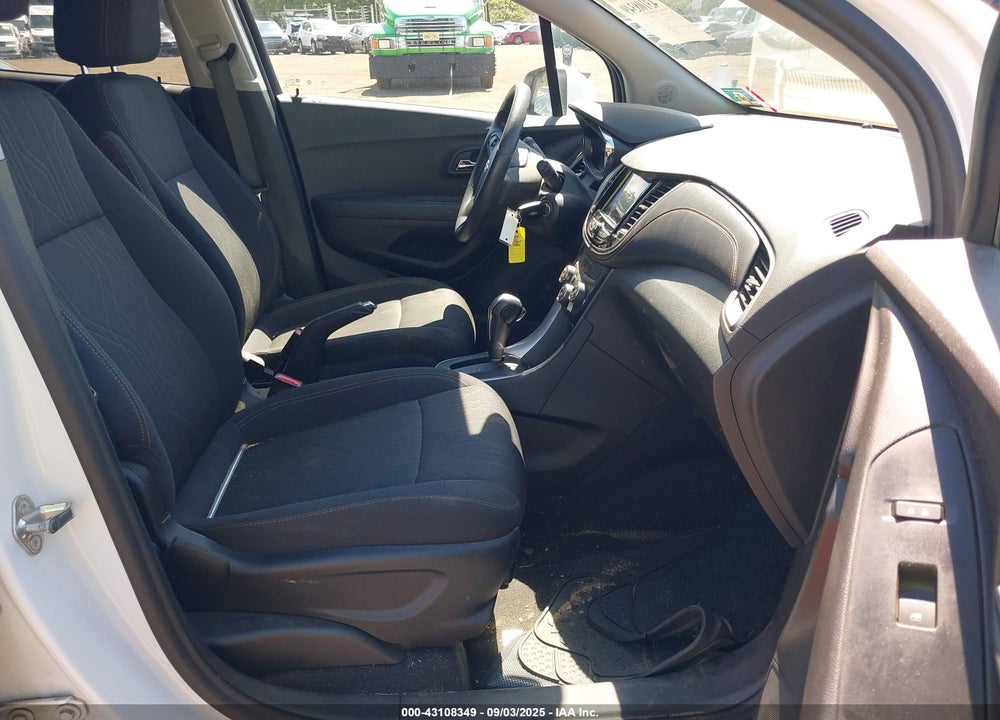 2020 CHEVROLET TRAX 1LT VIN: 3GNCJPSB5LL180706