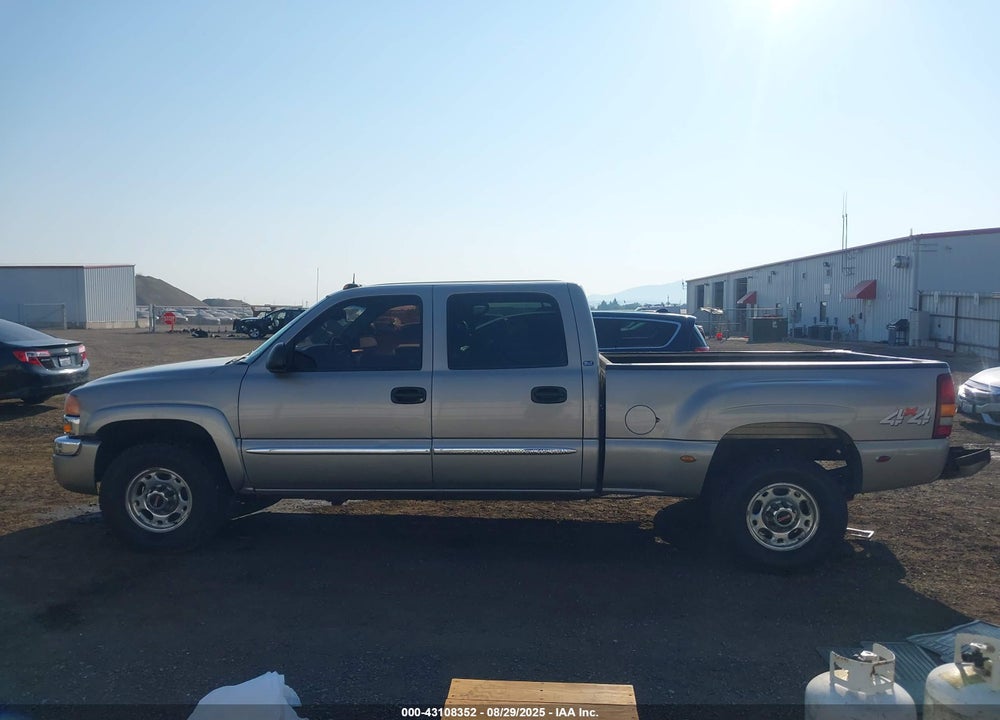 2003 GMC SIERRA 1500HD SLT VIN: 1GTGK13U03F213755