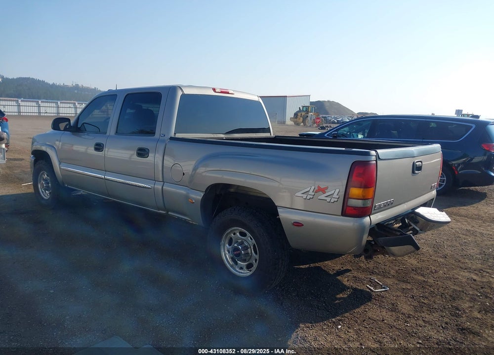 2003 GMC SIERRA 1500HD SLT VIN: 1GTGK13U03F213755