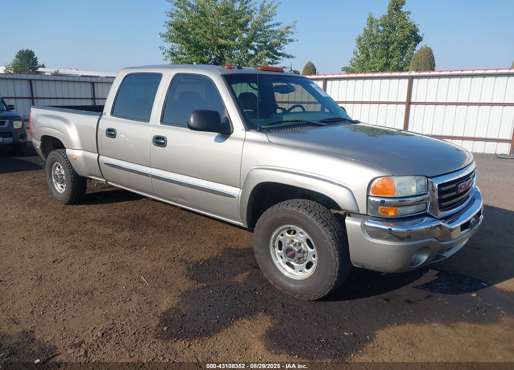 2003 GMC SIERRA 1500HD SLT VIN: 1GTGK13U03F213755