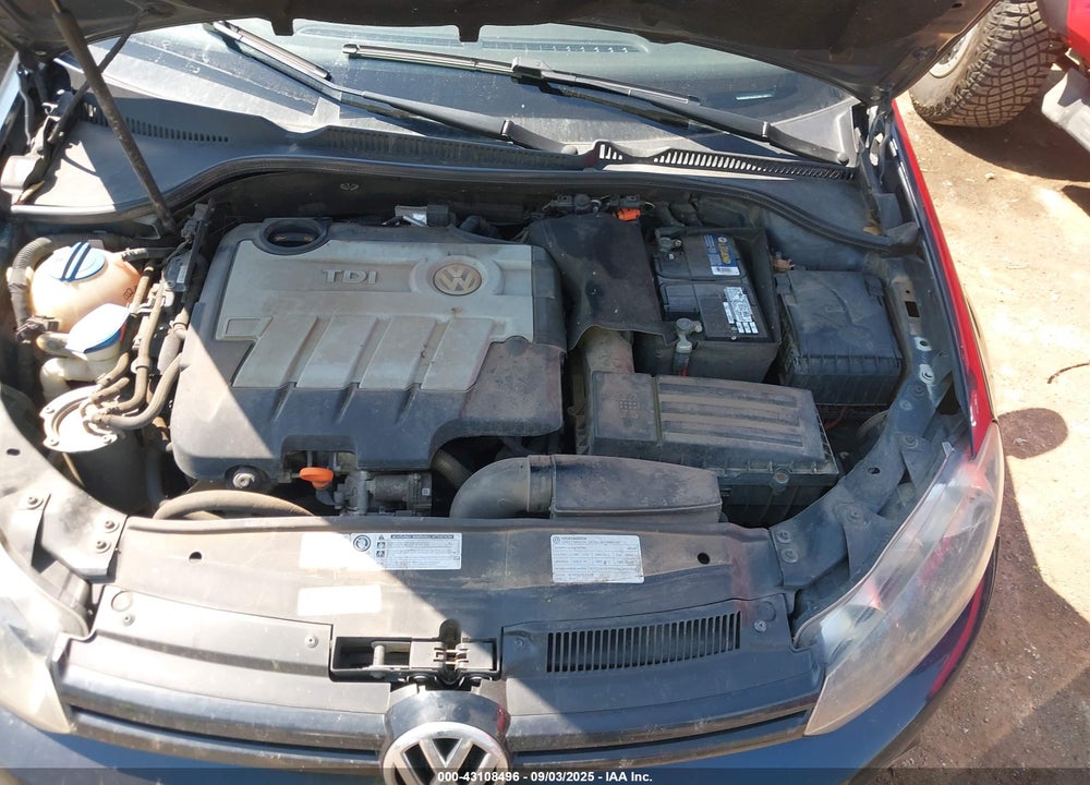 2012 VOLKSWAGEN GOLF VIN: WVWDM7AJ5CW213811