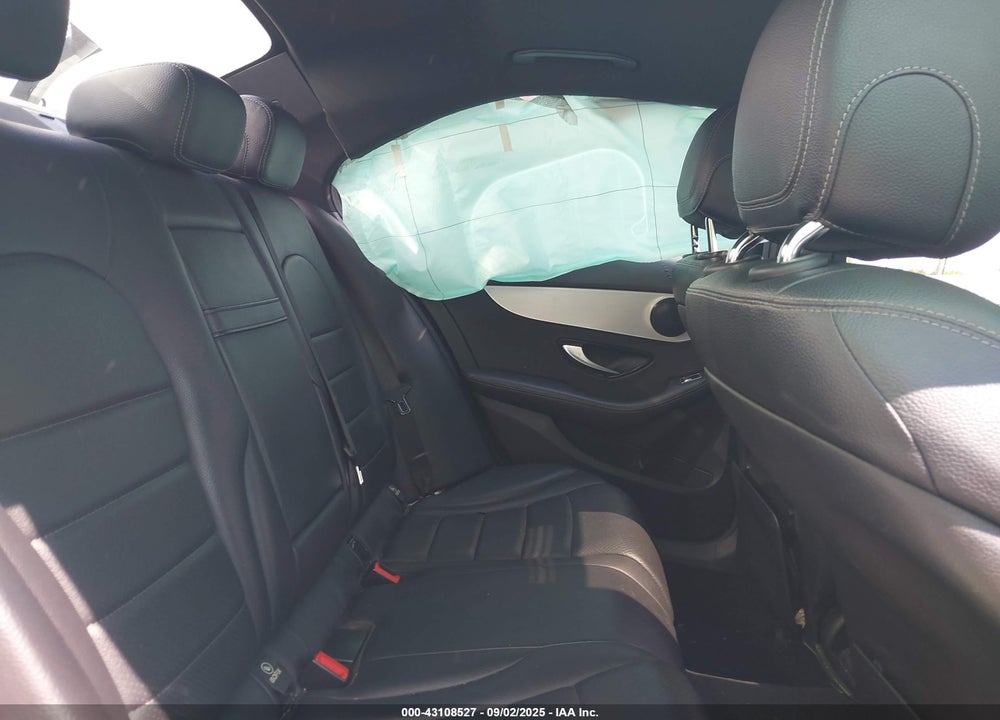 2021 MERCEDES-BENZ C 300 SEDAN VIN: W1KWF8DB6MR632382