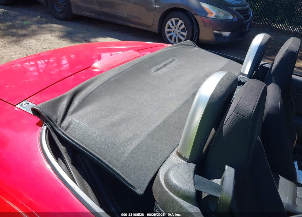 2006 MAZDA MX-5 TOURING VIN: JM1NC25F460105834