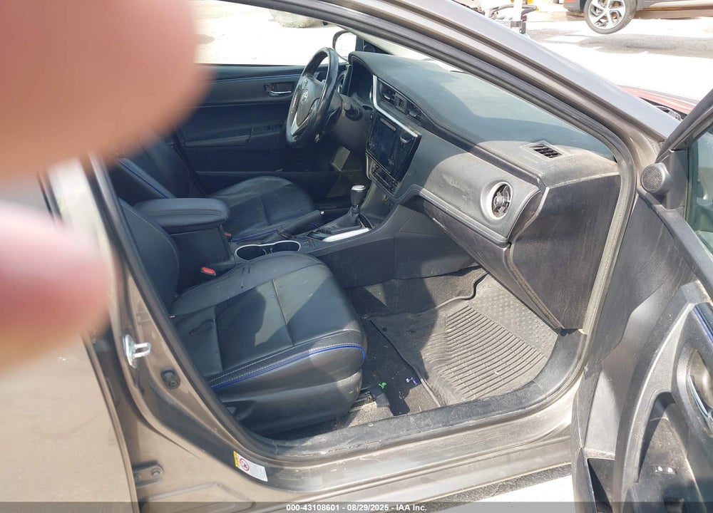 2017 TOYOTA COROLLA VIN: 2T1BURHE9HC784732
