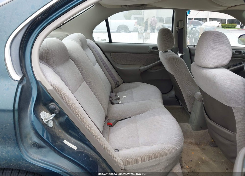 1998 HONDA CIVIC LX VIN: 2HGEJ6674WH516524