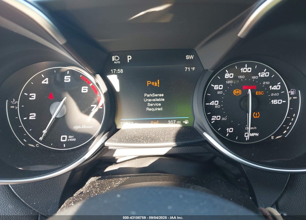 2019 ALFA ROMEO GIULIA RWD VIN: ZARFAMAN8K7599027