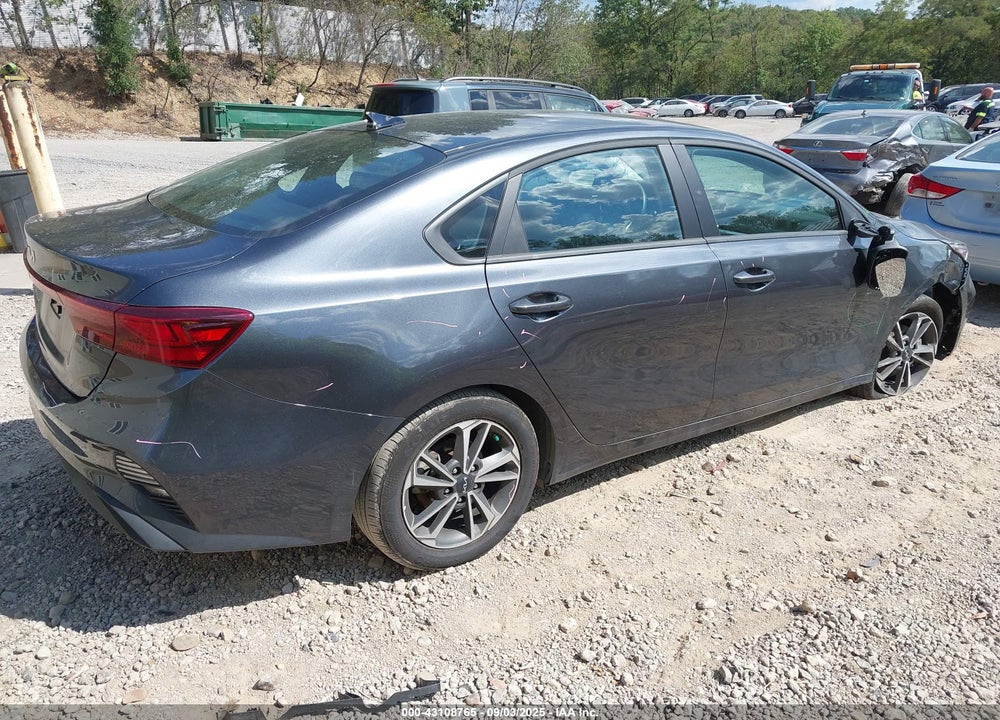 2024 KIA FORTE VIN: 3KPF24AD0RE825618