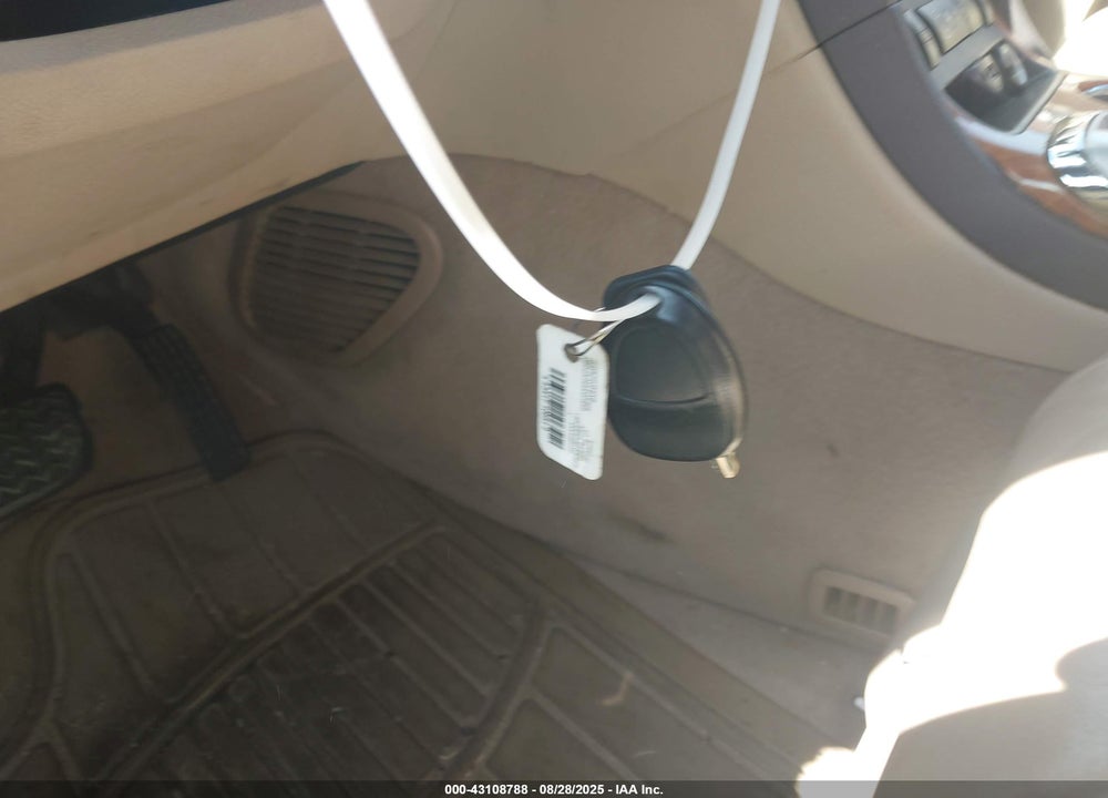 2011 BUICK ENCLAVE VIN: 5GAKRCED7BJ405783