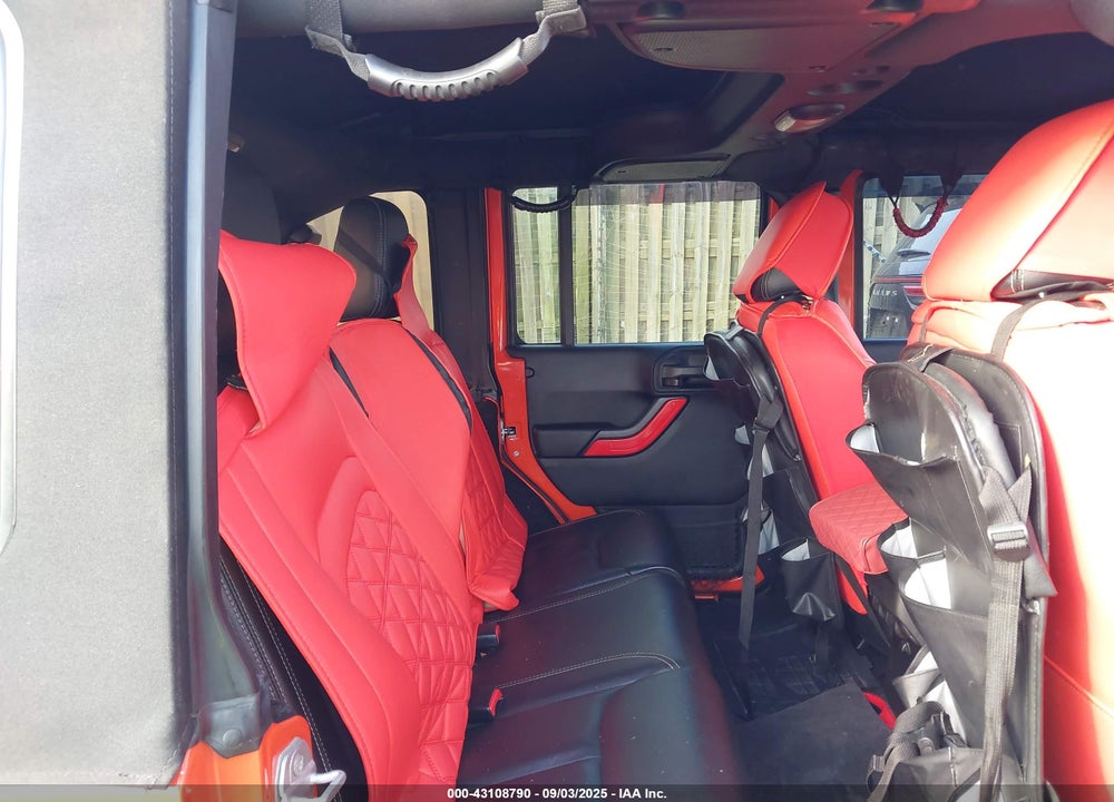 2015 JEEP WRANGLER UNLIMITED VIN: 1C4HJWEG6FL584288