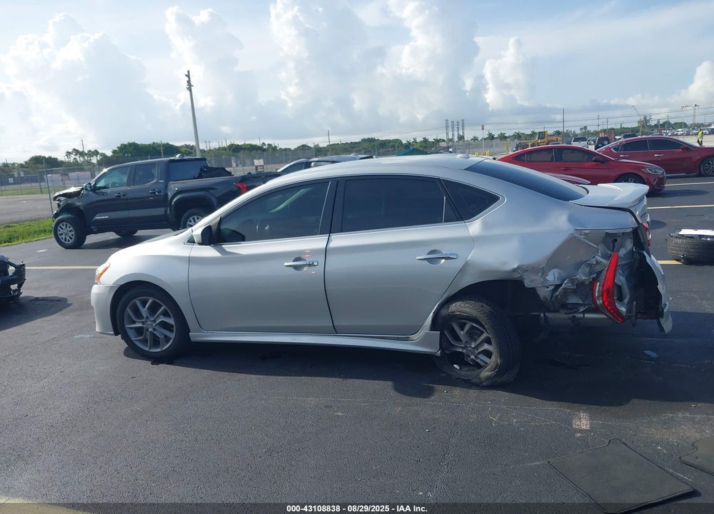 2014 NISSAN SENTRA SR VIN: 3N1AB7AP8EY318015