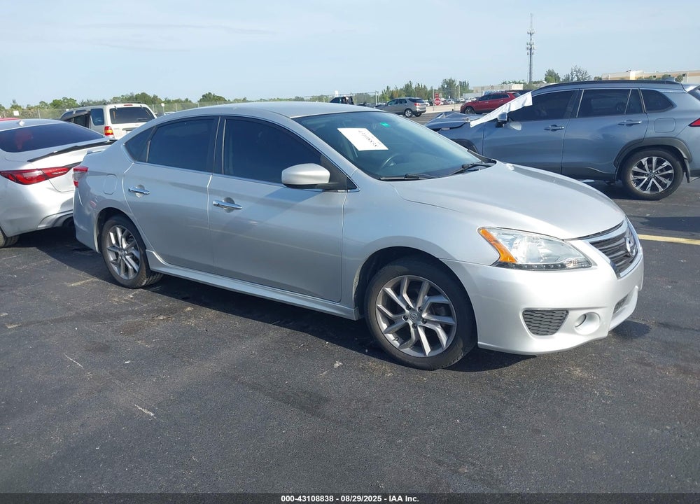 2014 NISSAN SENTRA SR VIN: 3N1AB7AP8EY318015