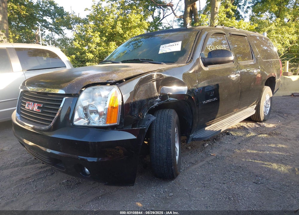 2014 GMC YUKON XL 1500 SLT VIN: 1GKS2KE72ER201233