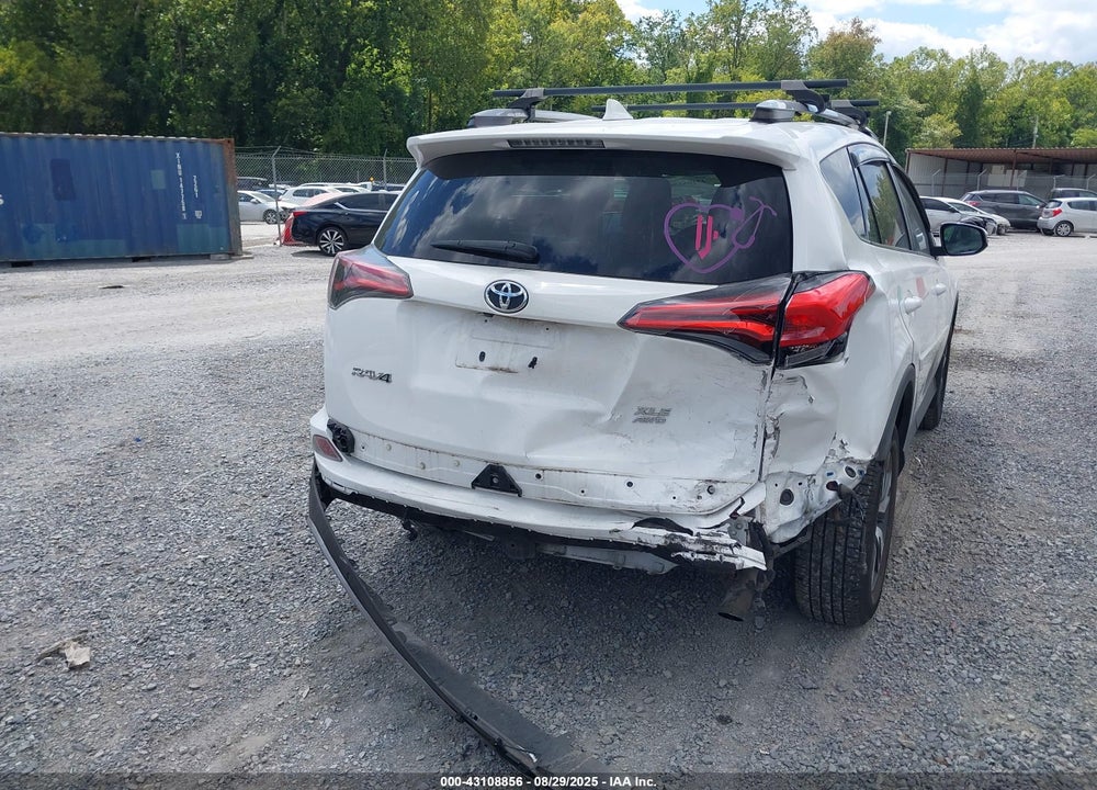 2018 TOYOTA RAV4 VIN: 2T3RFREV0JW723357