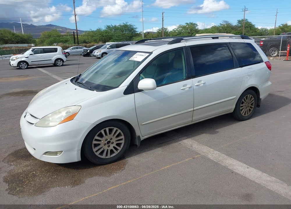2008 TOYOTA SIENNA LIMITED/XLE VIN: 5TDZK22C88S173181