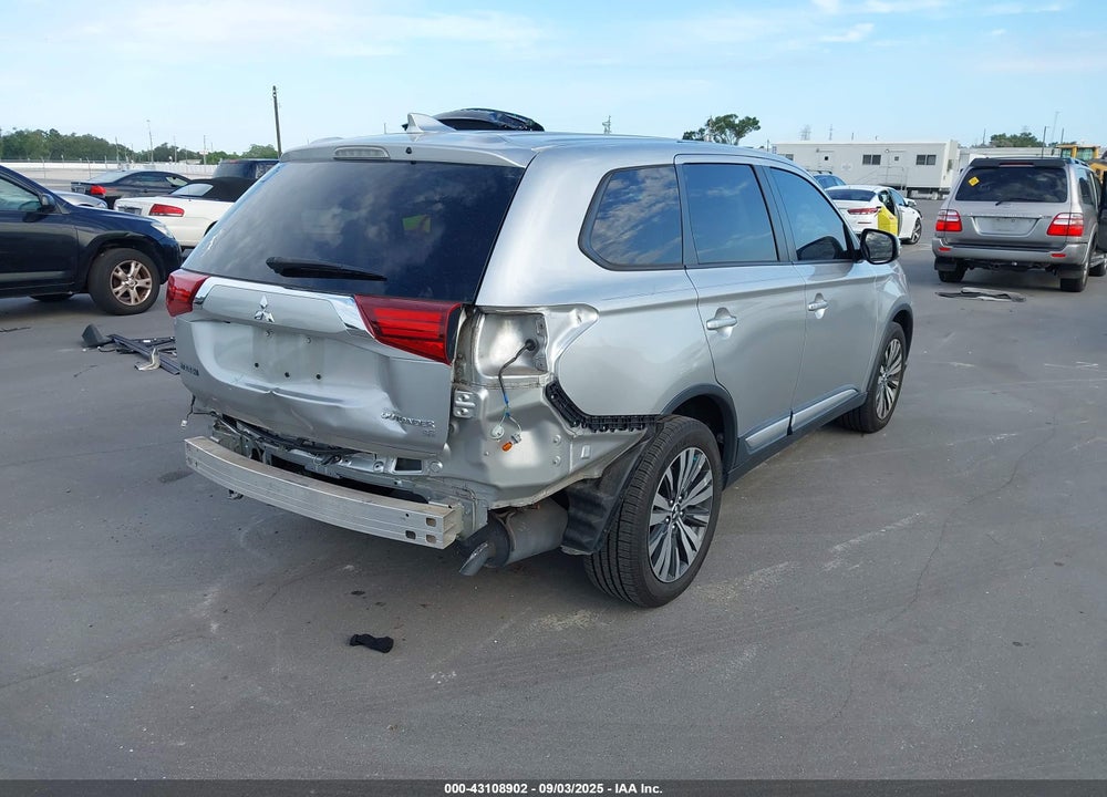 2019 MITSUBISHI OUTLANDER VIN: JA4AD3A31KZ029440