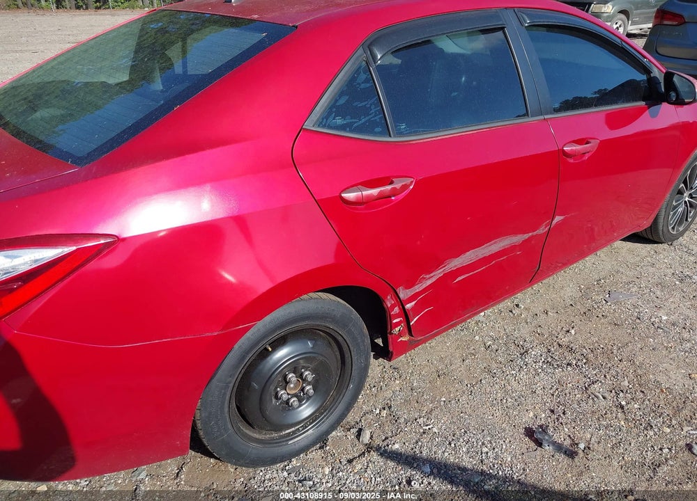 2015 TOYOTA COROLLA VIN: 5YFBURHE8FP353456