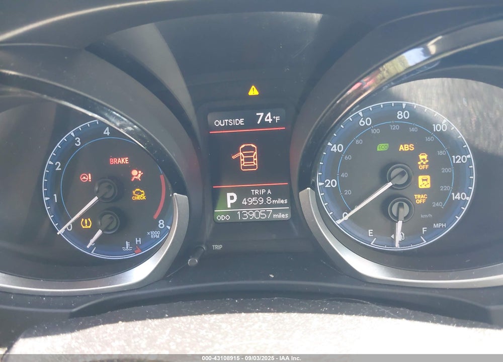 2015 TOYOTA COROLLA VIN: 5YFBURHE8FP353456