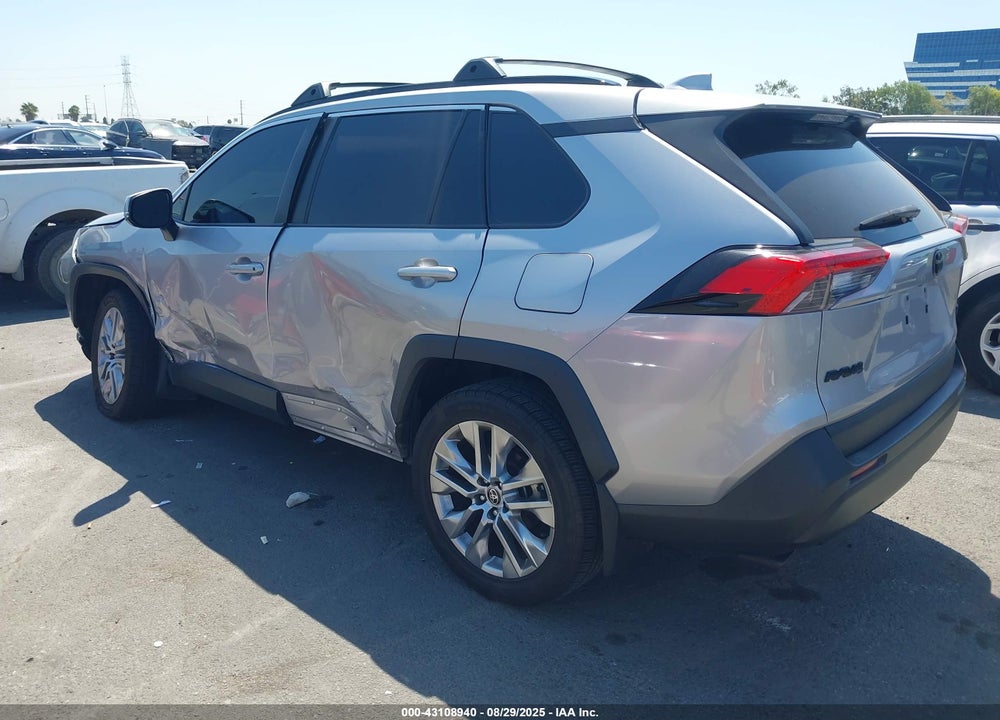 2022 TOYOTA RAV4 XLE PREMIUM VIN: 2T3C1RFV6NC177867