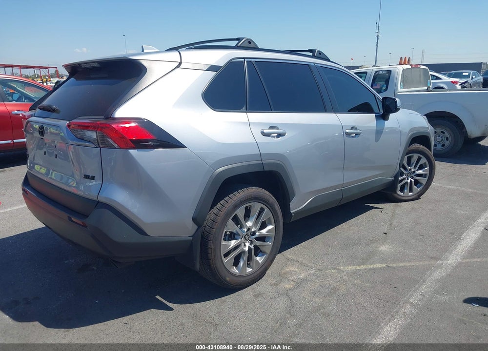 2022 TOYOTA RAV4 XLE PREMIUM VIN: 2T3C1RFV6NC177867
