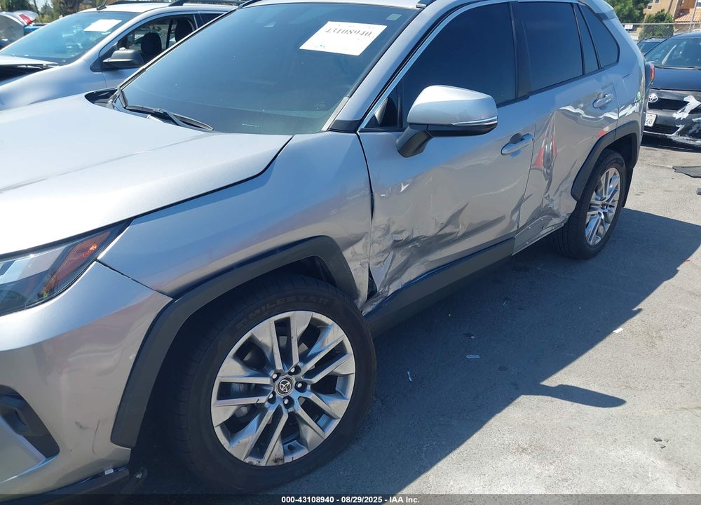 2022 TOYOTA RAV4 XLE PREMIUM VIN: 2T3C1RFV6NC177867