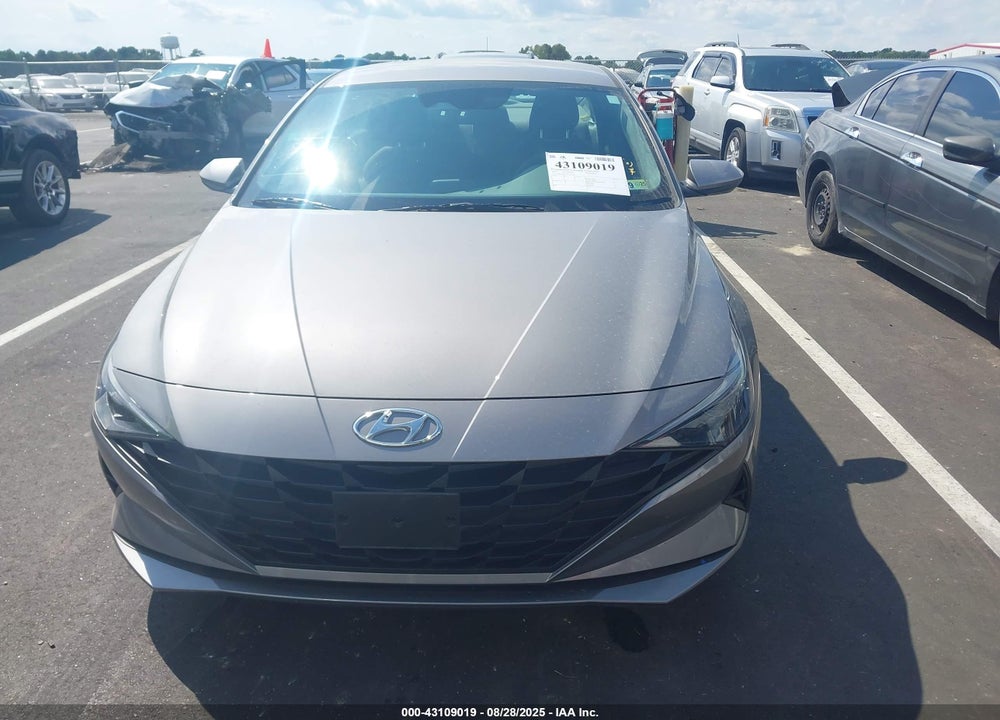2023 HYUNDAI ELANTRA VIN: KMHLM4AG4PU550188