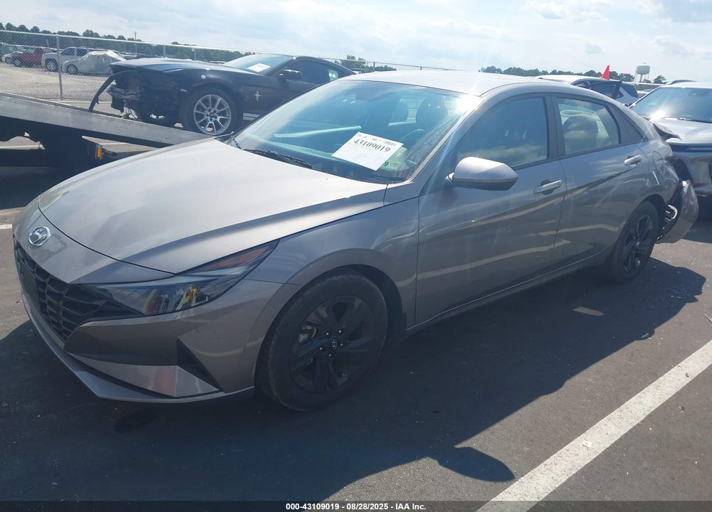 2023 HYUNDAI ELANTRA VIN: KMHLM4AG4PU550188
