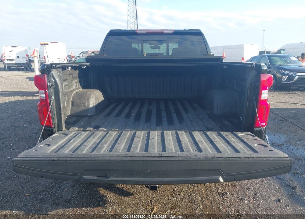 2021 CHEVROLET SILVERADO 1500 VIN: 1GCUYEED1MZ130471