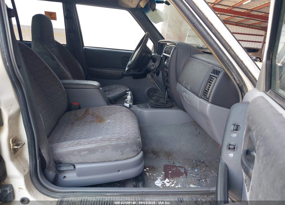 1998 JEEP CHEROKEE CLASSIC/SPORT VIN: 1J4FT68S1WL249094